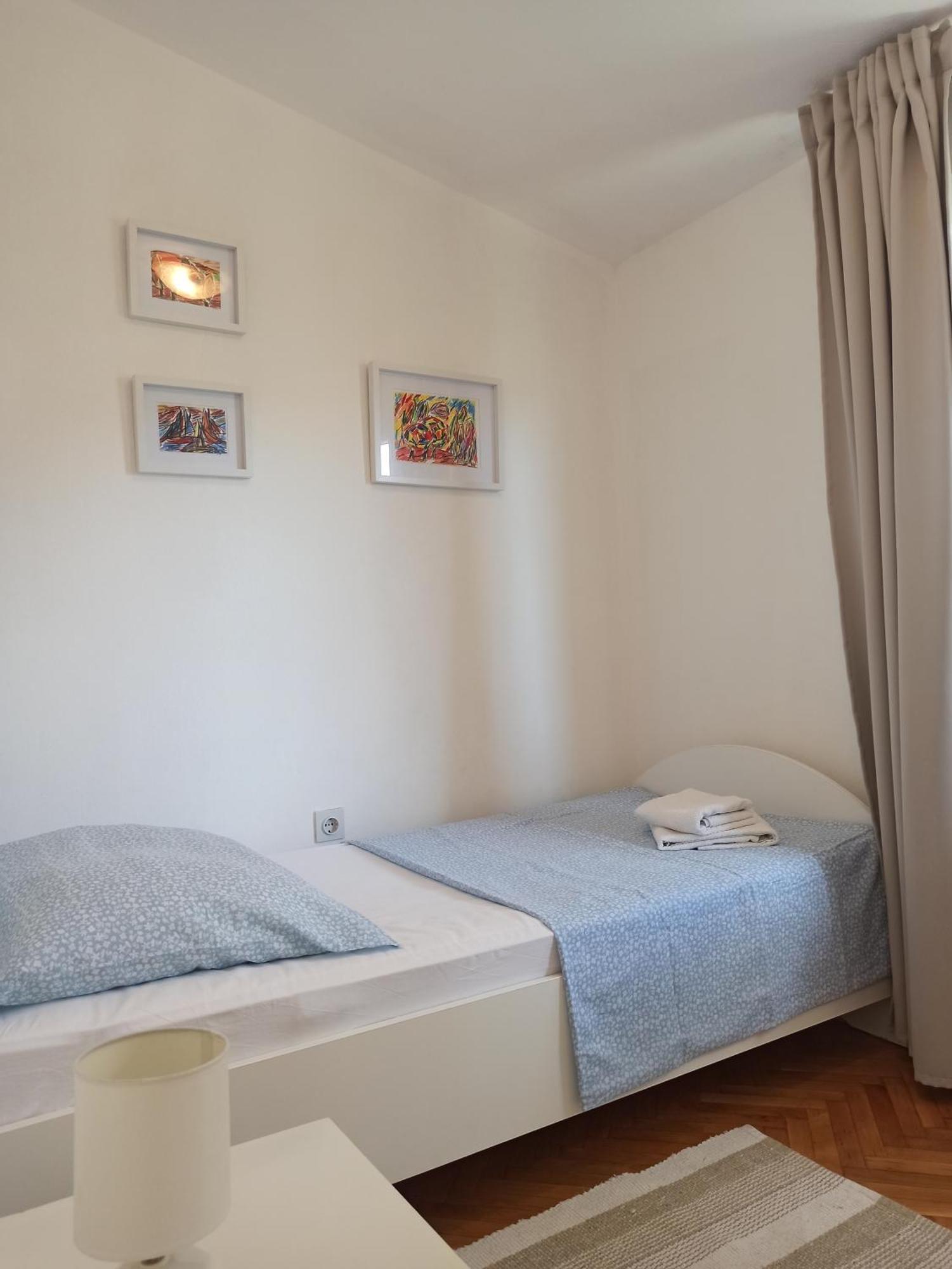 Apartments Pinery Makarska Esterno foto