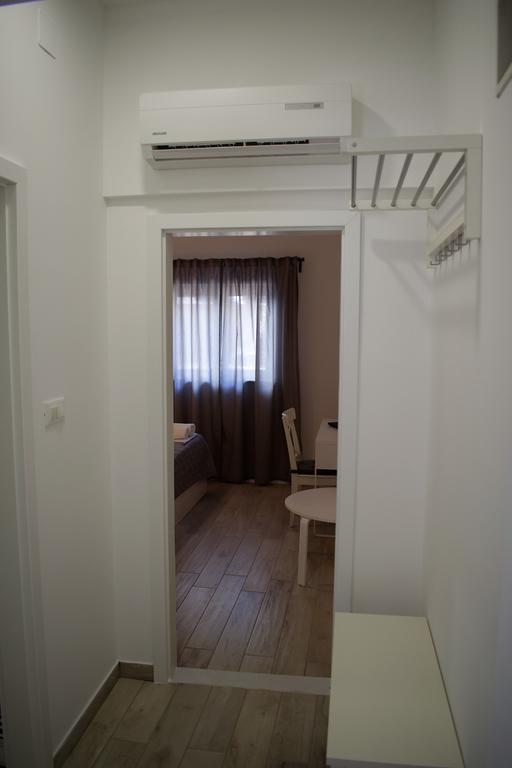 Apartments Pinery Makarska Esterno foto