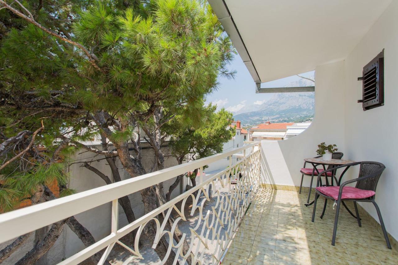 Apartments Pinery Makarska Esterno foto